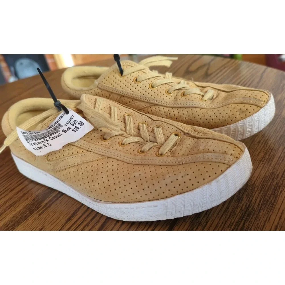 TRETORN Vintage Women's Yellow Suede Lace up Sneaker ‎ 8.5/39 Retro Original